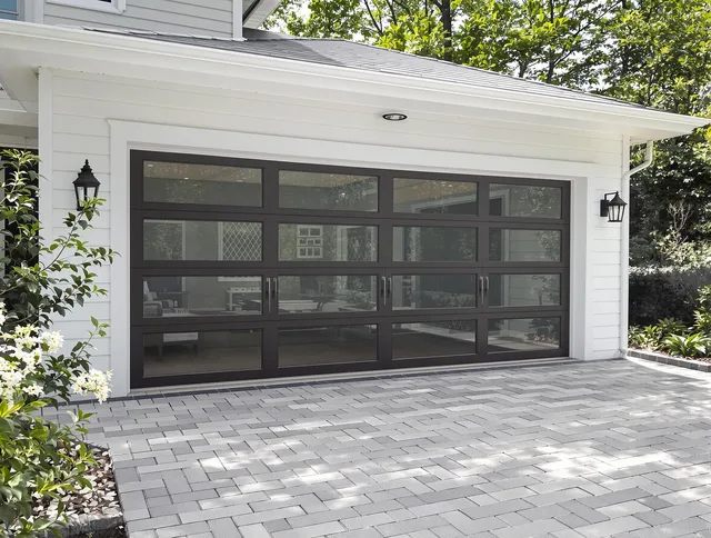 Fountainebleau Garage Door Repair design specialist presenting custom garage door options to Fountainebleau homeowner